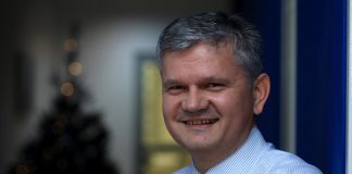 Cratis retis u stečaju, vlasništvo nad radijima prebačeno na suprugu