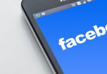 Facebook, politika, oglašavanje