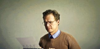 Journalism, what does it mean to be a good journalist, how to be a good journalist, journalism, principles of journalism,